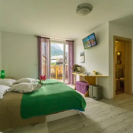 Lägenhetshotell Pr' Jakapc' 3*