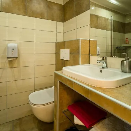 Apartahotel Pr' Jakapc' 3*