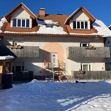 Aparthotel Pr' Jakapc' 3*