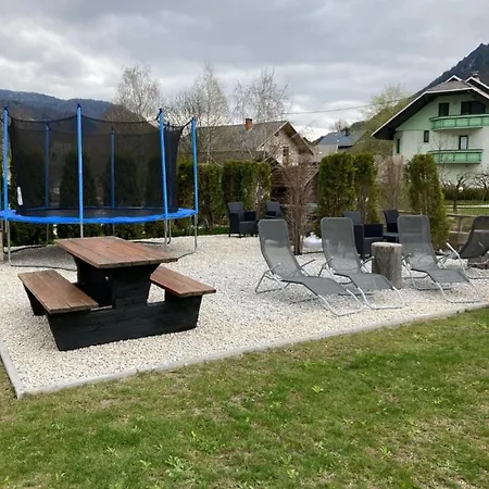 Pr' Jakapc' Aparthotel Mojstrana