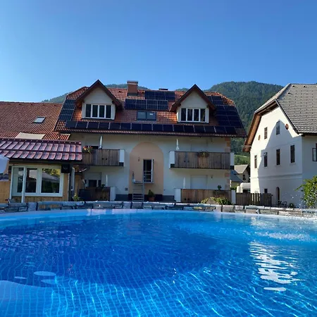 Pr' Jakapč' Aparthotel 3*