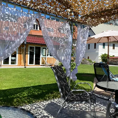 Pr' Jakapc' Aparthotel Mojstrana