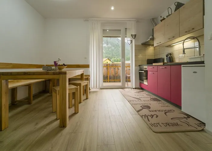 Pr' Jakapc' 3* موجسترانا