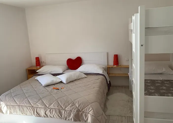 Pr' Jakapc' 3* موجسترانا